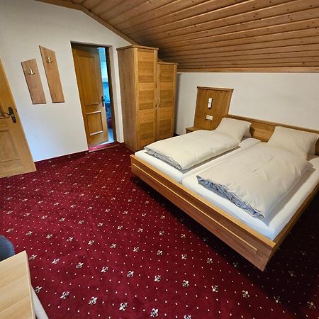 Pension Appartement Ambrosi Heiligenblut Eksteriør billede