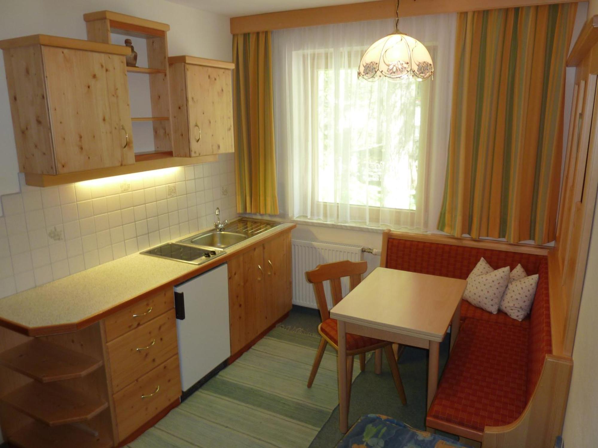 Pension Appartement Ambrosi Heiligenblut Eksteriør billede