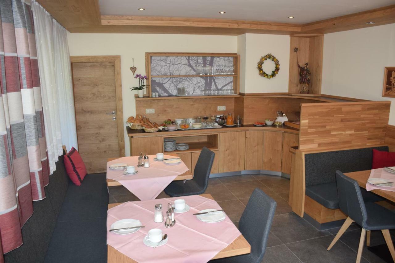 Pension Appartement Ambrosi Heiligenblut Eksteriør billede